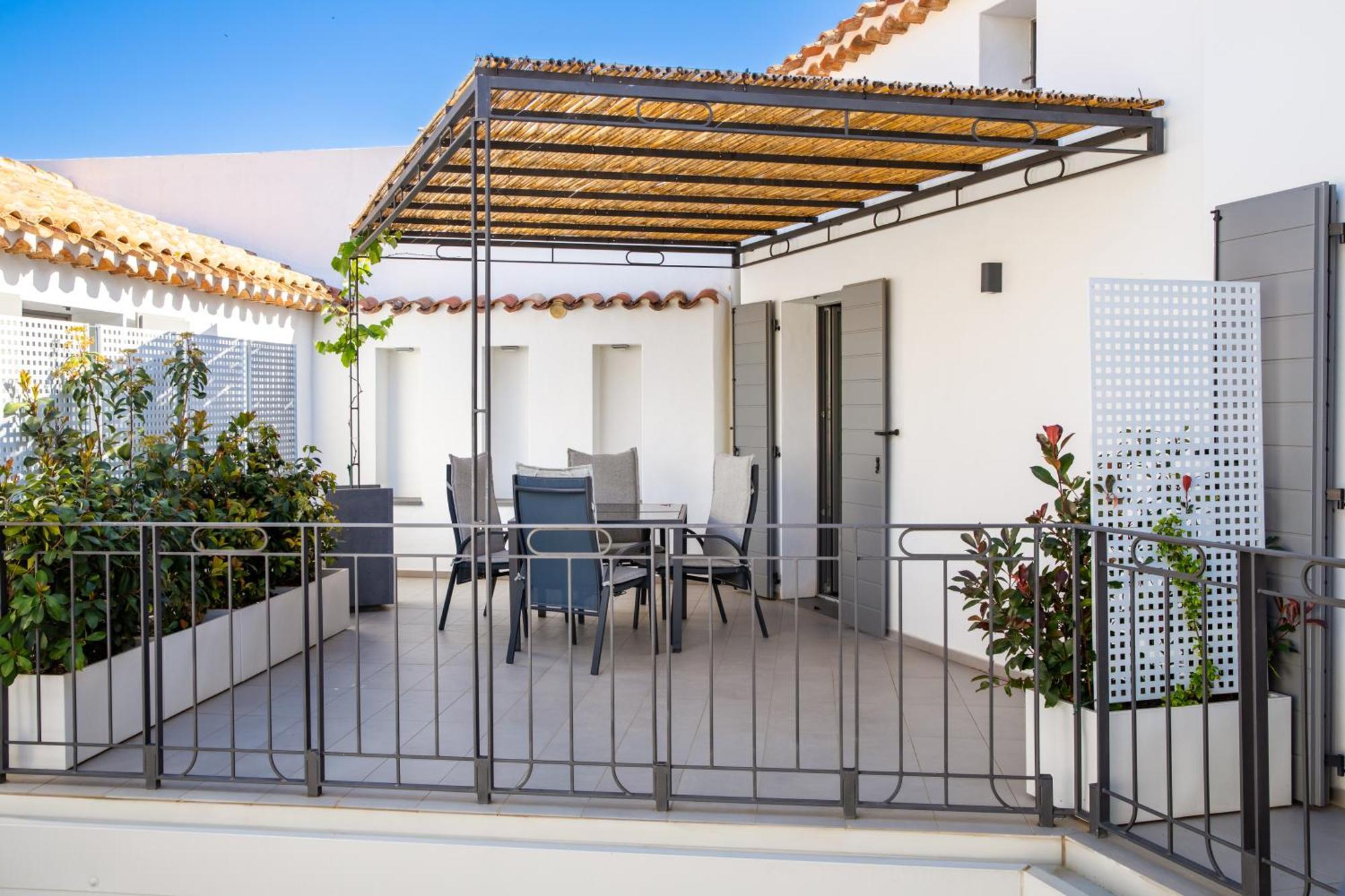 Tortolì Domu Qirat - Authentic Rooms & Terraces מראה חיצוני תמונה
